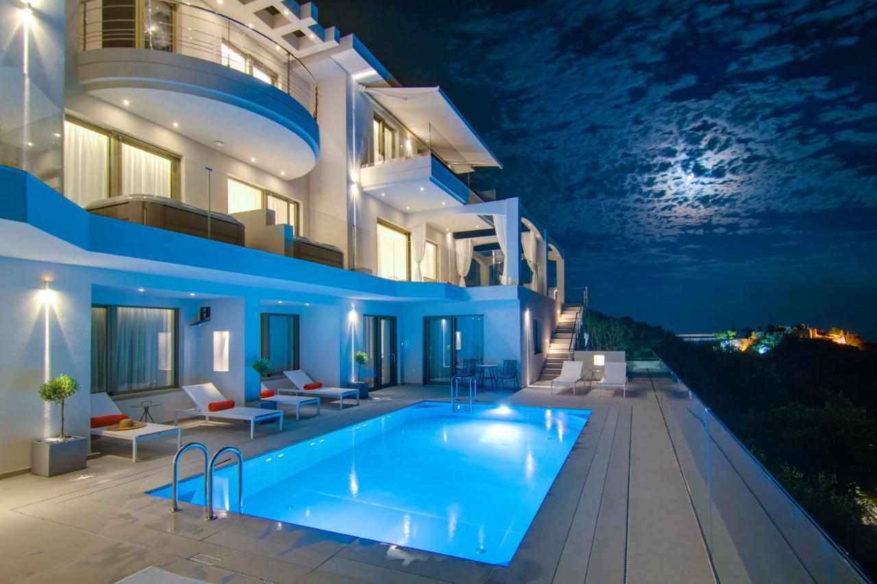Livinghome Suites Parga Exterior foto