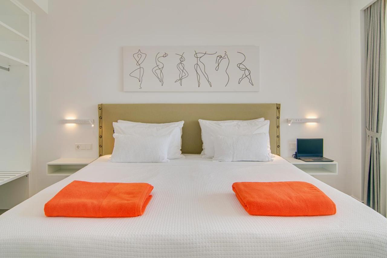 Livinghome Suites Parga Exterior foto